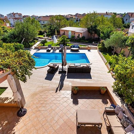 Navis Luxury Villa فوديس المظهر الخارجي الصورة
