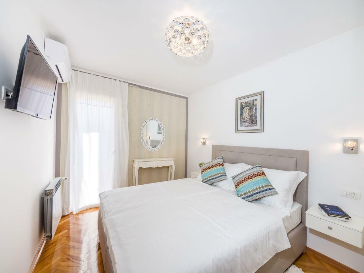 Navis Luxury Villa فوديس المظهر الخارجي الصورة