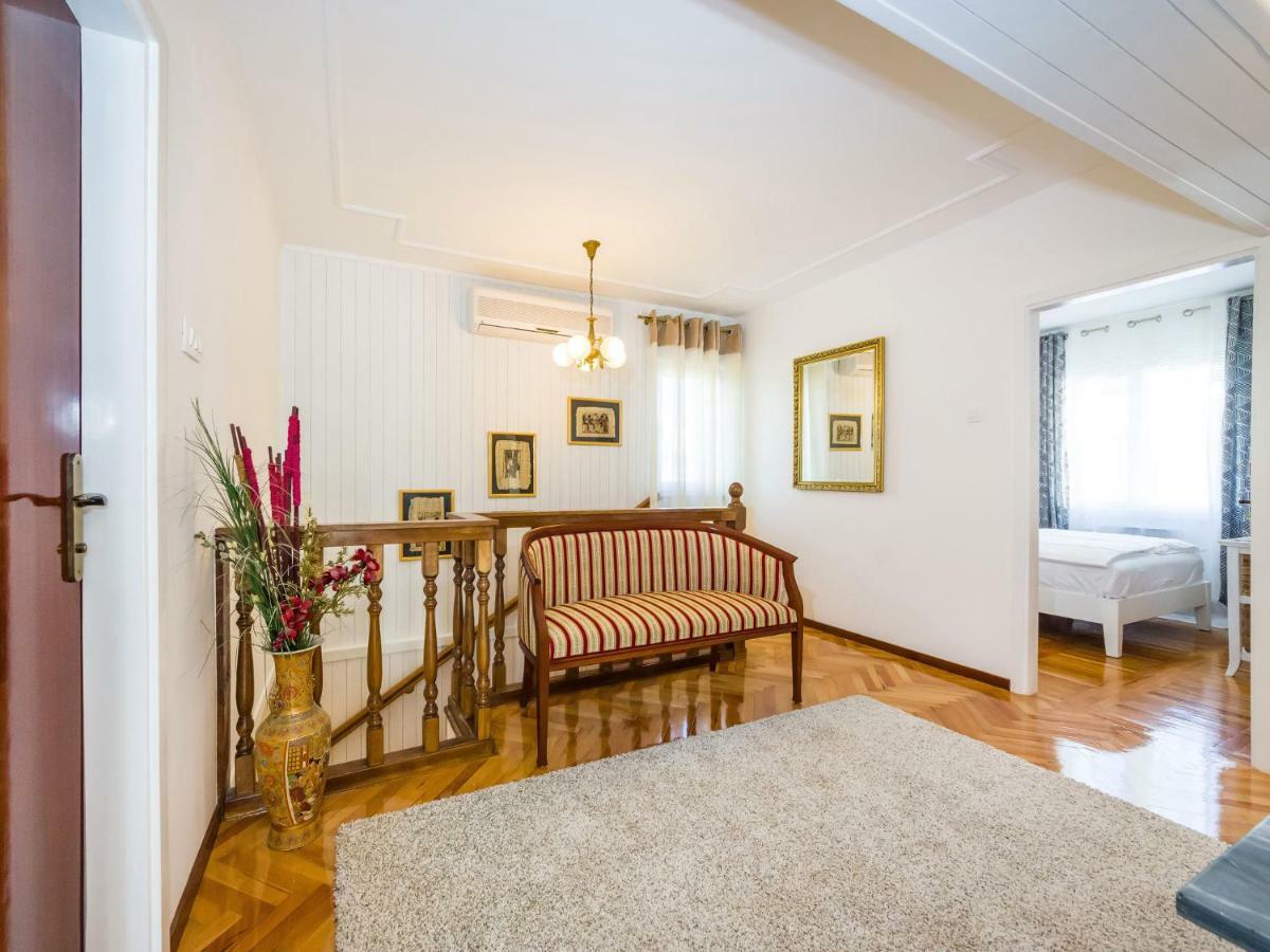 Navis Luxury Villa فوديس المظهر الخارجي الصورة